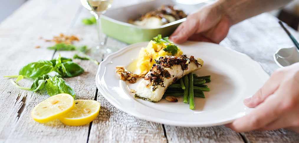 pesce san pietro su letto di fagiolini